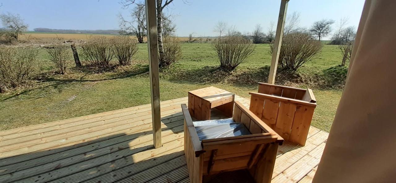 Tente Cabane Du Camping Hautoreille Bannes  Kültér fotó